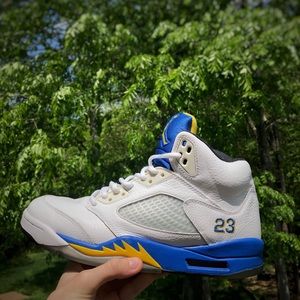 Jordan 5 “laney”